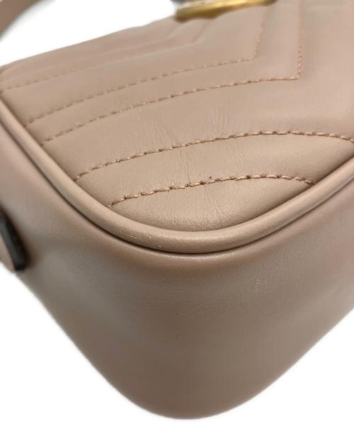 GUCCI（グッチ）GUCCI (グッチ) GGマーモント スモール カメラバッグ ベージュの古着・服飾アイテム