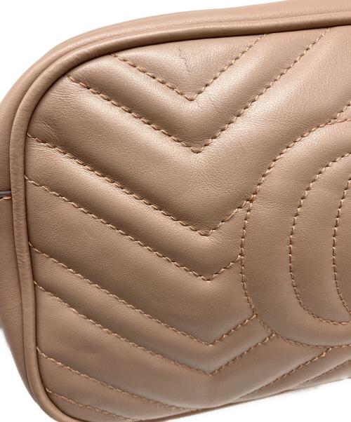 GUCCI（グッチ）GUCCI (グッチ) GGマーモント スモール カメラバッグ ベージュの古着・服飾アイテム