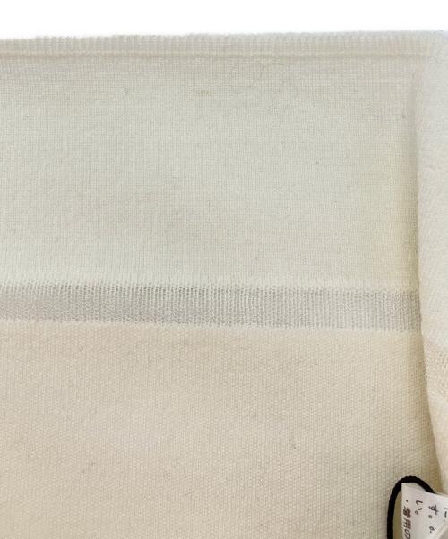 UNITED TOKYO（ユナイテッドトーキョー）UNITED TOKYO (ユナイテッドトーキョー) クリアコンビVネックニット ホワイト サイズ:freeサイズの古着・服飾アイテム