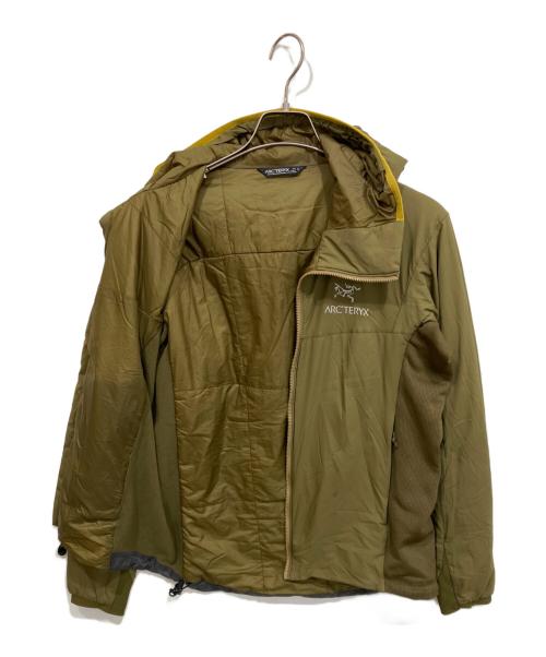 ARC'TERYX（アークテリクス）ARC'TERYX (アークテリクス) ATOM LT HOODY カーキ サイズ:XSの古着・服飾アイテム