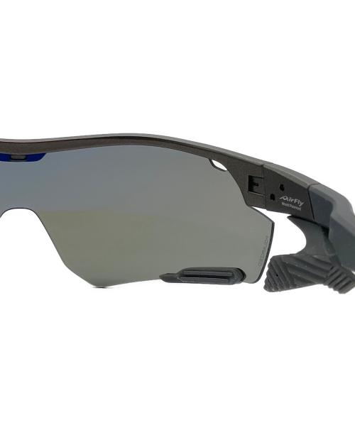 airfly（エアフライ）airfly (エアフライ) ｃ グレーの古着・服飾アイテム