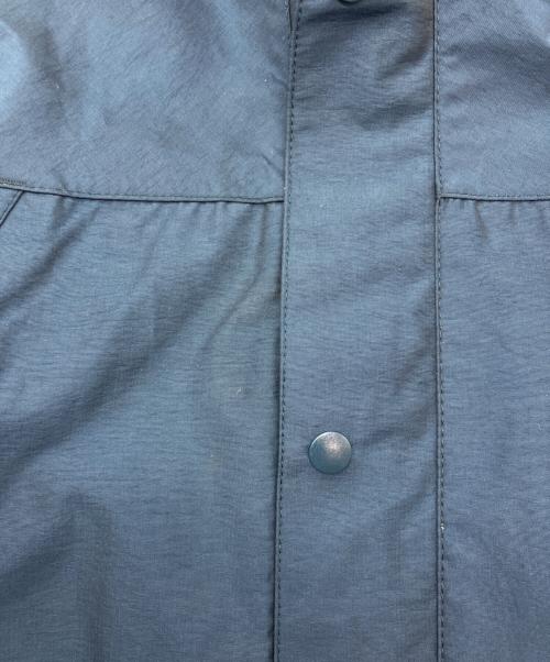 SUPREME（シュプリーム）Supreme (シュプリーム) Iridescent Taped Seam Jacke ネイビー サイズ:Mの古着・服飾アイテム