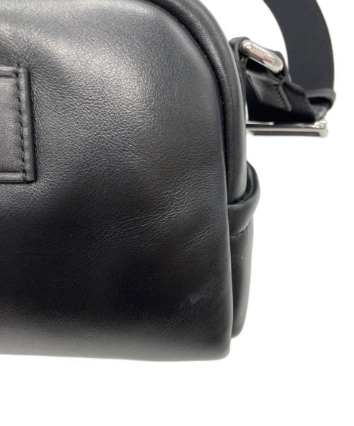 Kate Spade（ケイトスペード）Kate Spade (ケイトスペード) Katy Puffed Small Crossbody ショルダーバッグ ブラックの古着・服飾アイテム