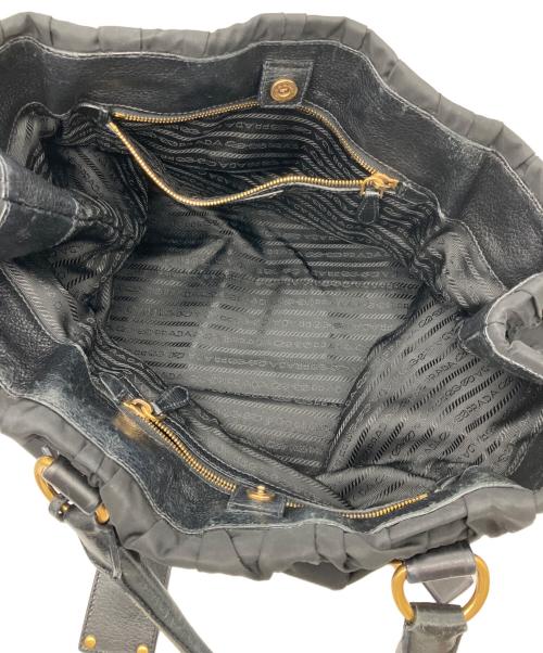 PRADA（プラダ）PRADA (プラダ) ナイロンギャザーバッグ ブラックの古着・服飾アイテム