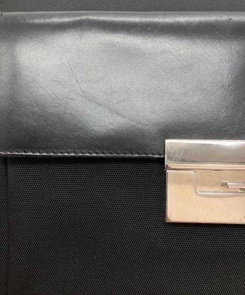 GUCCI（グッチ）GUCCI (グッチ) G金具 ワンショルダーバッグ ブラックの古着・服飾アイテム