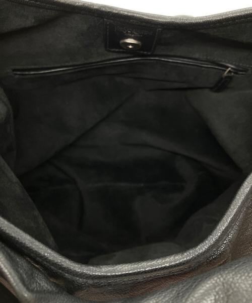 Yves Saint Laurent（イヴサンローラン）Yves Saint Laurent (イヴサンローラン) サントロペ ティアードフリル ショルダーバッグ ブラックの古着・服飾アイテム