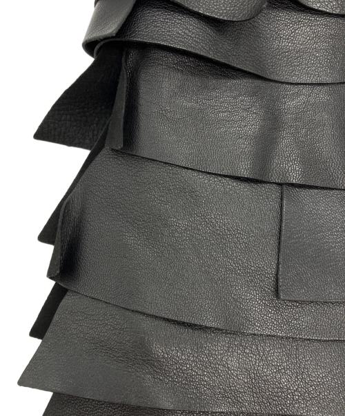 Yves Saint Laurent（イヴサンローラン）Yves Saint Laurent (イヴサンローラン) サントロペ ティアードフリル ショルダーバッグ ブラックの古着・服飾アイテム