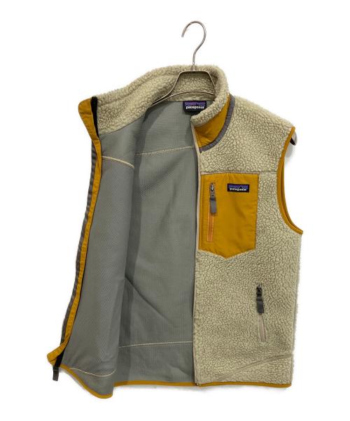 Patagonia（パタゴニア）Patagonia (パタゴニア) Classic Retro-X Vest/クラシックレトロX アイボリー サイズ:Sの古着・服飾アイテム