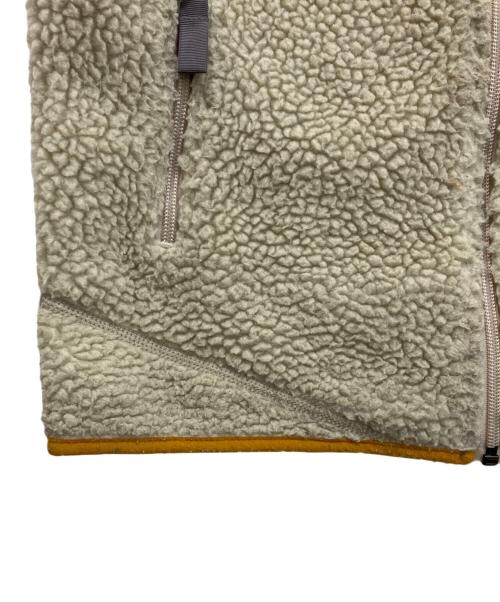 Patagonia（パタゴニア）Patagonia (パタゴニア) Classic Retro-X Vest/クラシックレトロX アイボリー サイズ:Sの古着・服飾アイテム