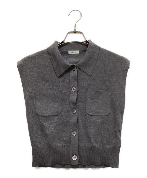 FRAY ID（フレイ アイディー）FRAY ID (フレイ アイディー) ポロカラーノースリニットジレ グレー サイズ:ONEの古着・服飾アイテム