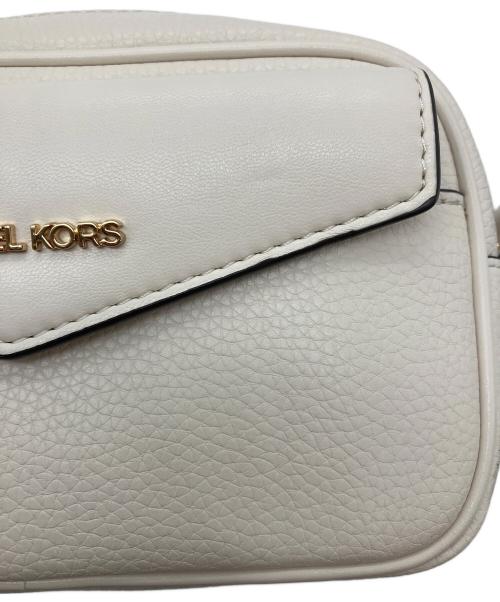 MICHAEL KORS（マイケル・コース）MICHAEL KORS (マイケル・コース) 2 IN 1 カメラ クロスボディ スモール アイボリーの古着・服飾アイテム