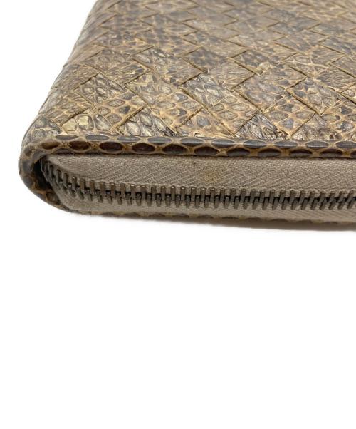 BOTTEGA VENETA（ボッテガベネタ）BOTTEGA VENETA (ボッテガベネタ) パイソンレザー ラウンドファスナー長財布 ブラウンの古着・服飾アイテム