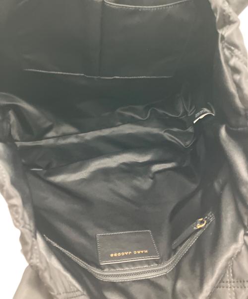 MARC JACOBS（マークジェイコブス）MARC JACOBS (マークジェイコブス) NYLON KNOT TOTE キルティングトートバッグ ブラックの古着・服飾アイテム