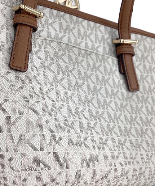 MICHAEL KORS（マイケルコース）MICHAEL KORS (マイケルコース) バッグ アイボリーの古着・服飾アイテム