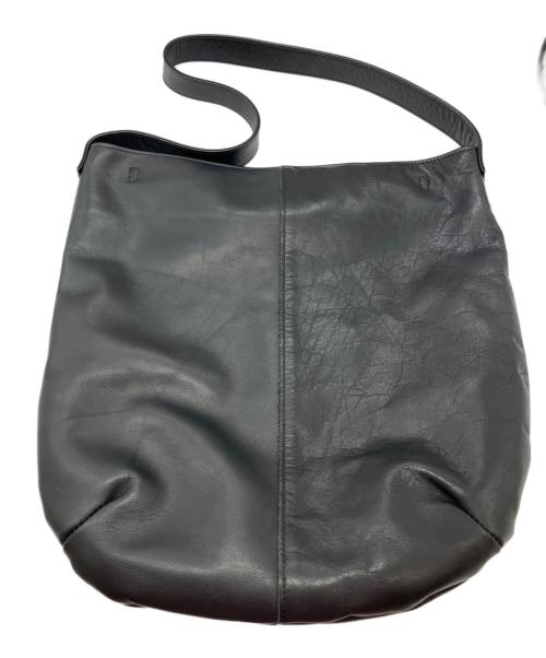 kurashi&trips publishing（クラシアンドトリップス パブリッシング）kurashi&trips publishing (クラシアンドトリップス パブリッシング) 撥水レザーの2WAYトートバッグ ブラックの古着・服飾アイテム