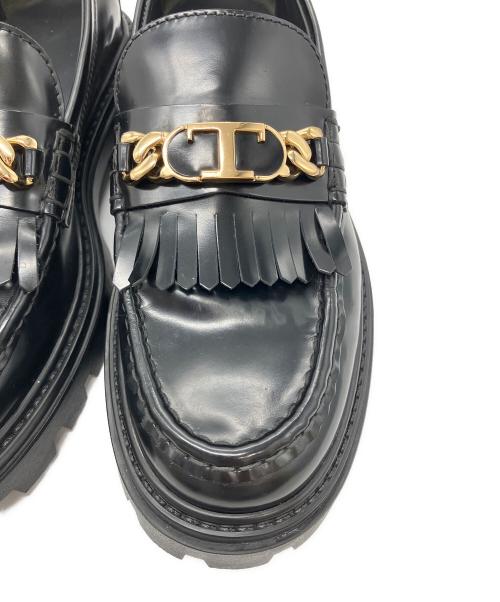 TOD'S（トッズ）TOD'S (トッズ) フリンジローファー ブラック サイズ:37の古着・服飾アイテム