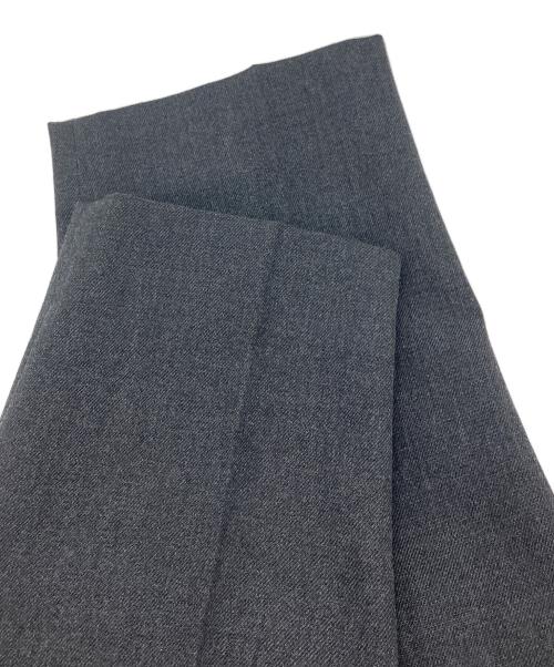 MARKAWARE（マーカウェア）MARKAWARE (マーカウェア) FRONT PLEATS PEGTOP ORGANIC WOOL SURVIVAL CLOTH グレー サイズ:1の古着・服飾アイテム