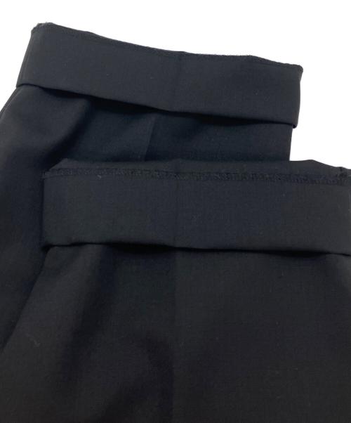 MARKAWARE（マーカウェア）MARKAWARE (マーカウェア) CLASSIC FIT TROUSERS ORGANIC WOOL TROPICAL PANTS ブラック サイズ:1の古着・服飾アイテム