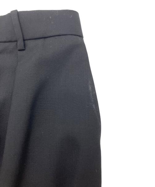 MARKAWARE（マーカウェア）MARKAWARE (マーカウェア) CLASSIC FIT TROUSERS ORGANIC WOOL TROPICAL PANTS ブラック サイズ:1の古着・服飾アイテム