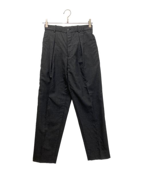 MARKAWARE（マーカウェア）MARKAWARE (マーカウェア) FRONT PLEATS PEGTOP ORGANIC WOOL TROPICAL グレー サイズ:1の古着・服飾アイテム
