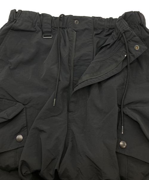 YOKE（ヨーク）YOKE (ヨーク) Multi pockets utility shorts ブラック サイズ:SIZE2の古着・服飾アイテム