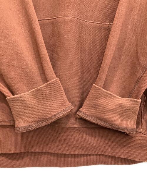 Carhartt WIP（カーハート ワーク イン プログレス）Carhartt WIP (カーハート ワーク イン プログレス) HOODED AMERICAN SCRIPT SWEAT ブラウン サイズ:XLの古着・服飾アイテム