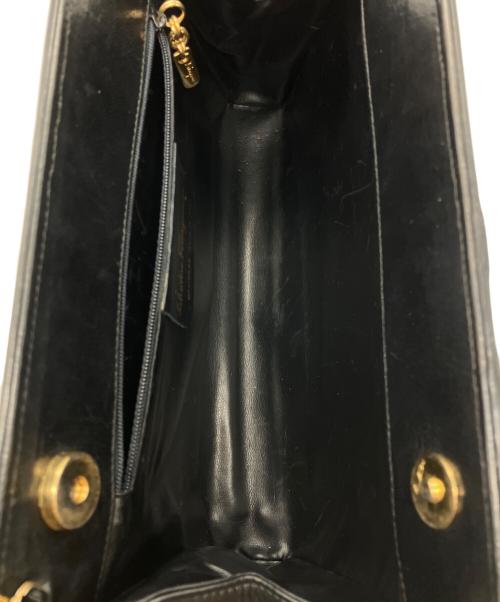 Salvatore Ferragamo（サルヴァトーレ フェラガモ）Salvatore Ferragamo (サルヴァトーレ フェラガモ) ヴァラ チェーン ショルダーバッグ ブラックの古着・服飾アイテム