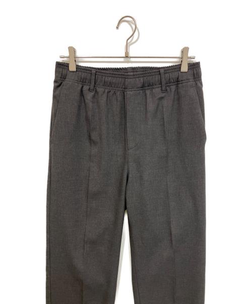 URBAN RESEARCH（アーバンリサーチ）URBAN RESEARCH (アーバンリサーチ) トロワッシャースラックス グレー サイズ:Mの古着・服飾アイテム