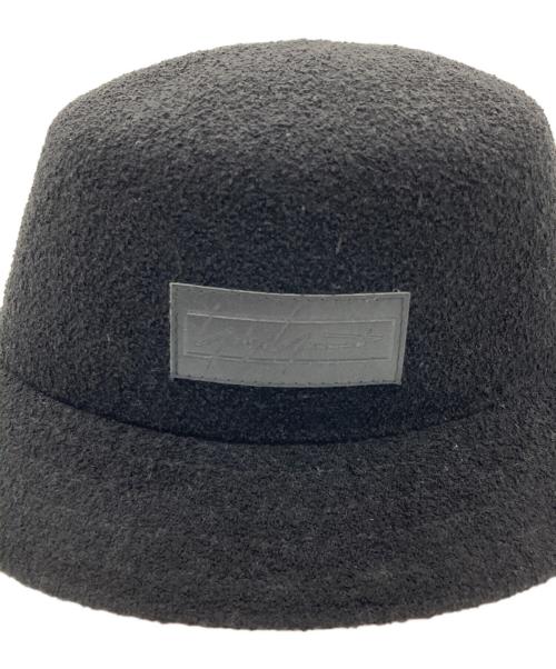 New Era（ニューエラ）New Era (ニューエラ) Yohji Yamamoto pour homme (ヨウジヤマモト プールオム) BUCKET YYFM LPATCH バケットハット ブラック サイズ:L/ＸＬの古着・服飾アイテム