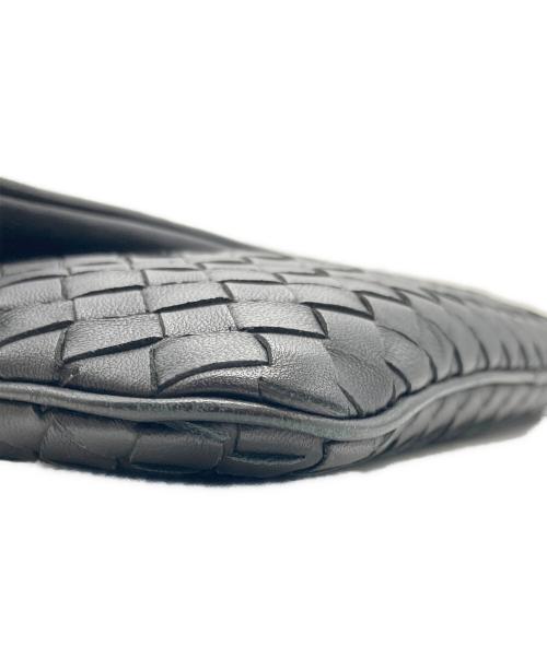 BOTTEGA VENETA（ボッテガベネタ）BOTTEGA VENETA (ボッテガベネタ) イントレチャート レザーショルダーバッグ ブラックの古着・服飾アイテム