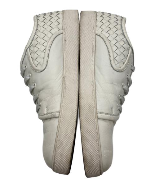 BOTTEGA VENETA（ボッテガベネタ）BOTTEGA VENETA (ボッテガベネタ) イントレチャートレザースニーカー ホワイト サイズ:43の古着・服飾アイテム
