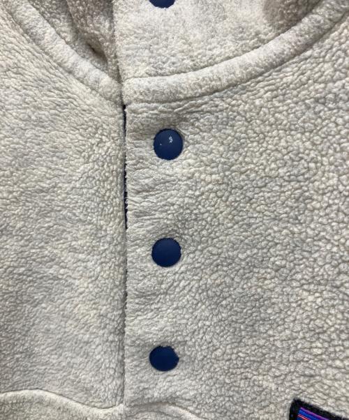 Patagonia（パタゴニア）Patagonia (パタゴニア) ライトウェイト・シンチラ・スナップT・プルオーバー ベージュ×ネイビー サイズ:Sの古着・服飾アイテム