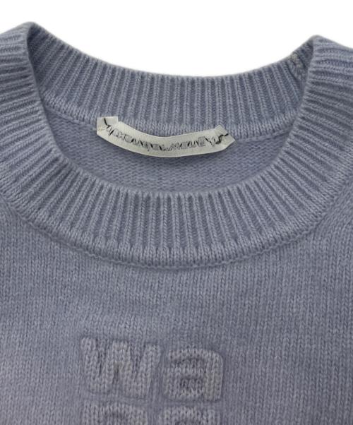 T by ALEXANDER WANG（ティーバイアレキサンダーワン）T by ALEXANDER WANG (ティーバイアレキサンダーワン) ロゴエンボス クロップドニット スカイブルー サイズ:Sの古着・服飾アイテム