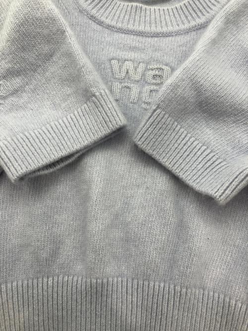 T by ALEXANDER WANG（ティーバイアレキサンダーワン）T by ALEXANDER WANG (ティーバイアレキサンダーワン) ロゴエンボス クロップドニット スカイブルー サイズ:Sの古着・服飾アイテム