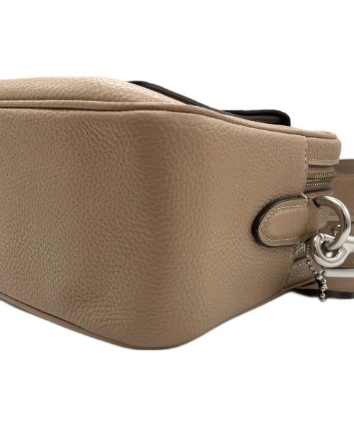 COACH（コーチ）COACH (コーチ) キャシー カメラバッグ ベージュの古着・服飾アイテム
