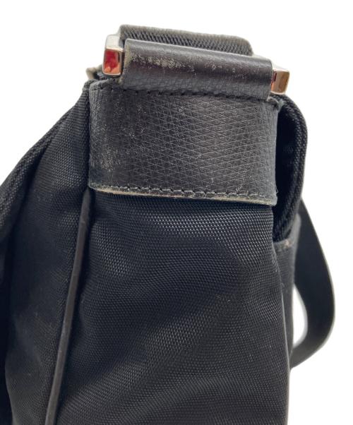 GUCCI（グッチ）GUCCI (グッチ) GGキャンバス メッセンジャーバッグ ブラックの古着・服飾アイテム