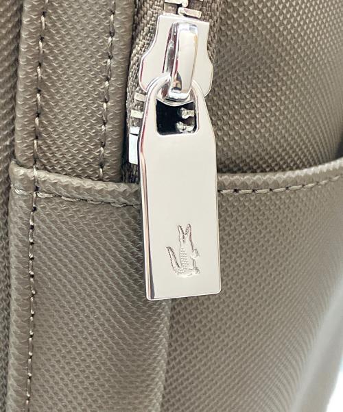 LACOSTE（ラコステ）LACOSTE (ラコステ) クラシックバッグパック ベージュの古着・服飾アイテム