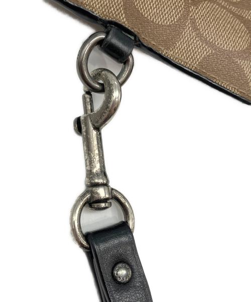 COACH（コーチ）COACH (コーチ) クラッチバッグ ブラウンの古着・服飾アイテム