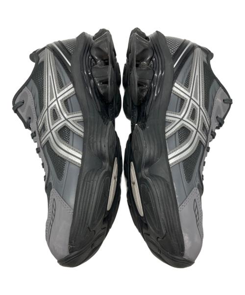 asics（アシックス）asics (アシックス) GEL-KINETIC FLUENT ローカットスニーカー グレー サイズ:26の古着・服飾アイテム