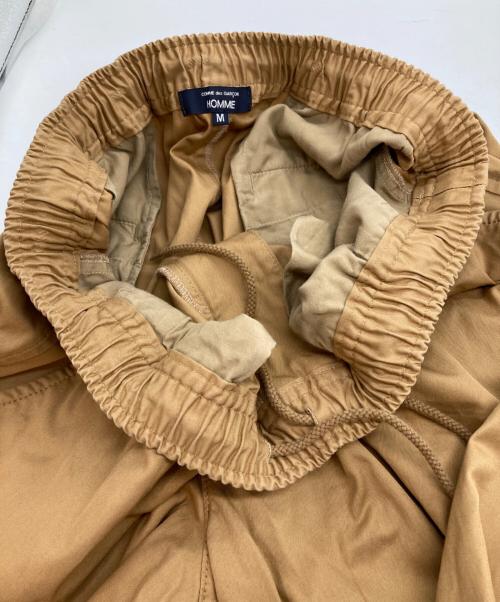 COMME des GARCONS HOMME（コムデギャルソン オム）COMME des GARCONS HOMME (コムデギャルソン オム) 綿ギャバ イージーパンツ ブラウン サイズ:Mの古着・服飾アイテム