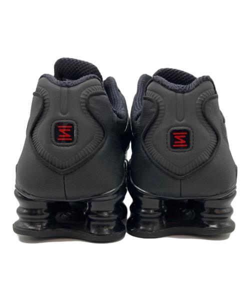 NIKE（ナイキ）NIKE (ナイキ) SHOX TL ローカットスニーカー ブラック サイズ:27.5の古着・服飾アイテム