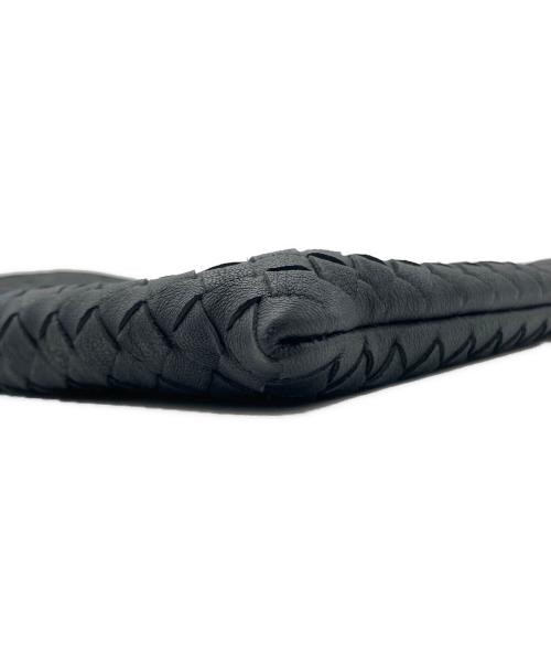 BOTTEGA VENETA（ボッテガベネタ）BOTTEGA VENETA (ボッテガベネタ) イントレチャートクラッチバッグ ブラック×ネイビーの古着・服飾アイテム