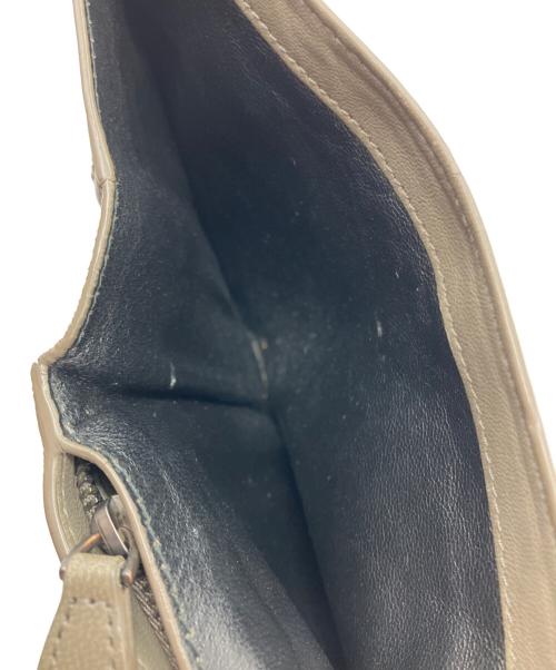 BOTTEGA VENETA（ボッテガベネタ）BOTTEGA VENETA (ボッテガベネタ) イントレチャート2つ折り財布 ブラウンの古着・服飾アイテム
