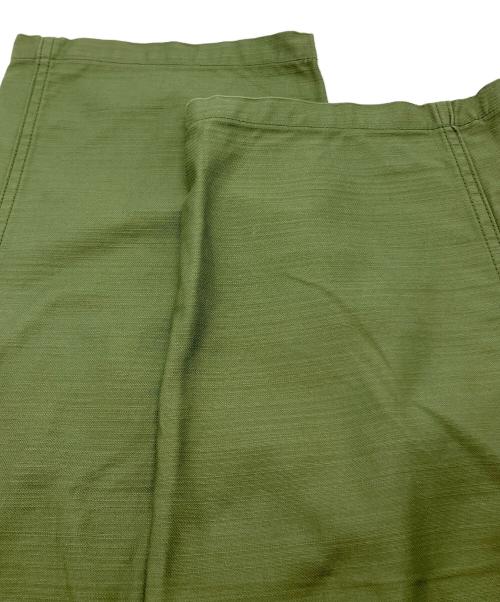 CIOTA（シオタ）CIOTA (シオタ) スビンコットンムラ糸バックサテンベイカーパンツ グリーン サイズ:5の古着・服飾アイテム