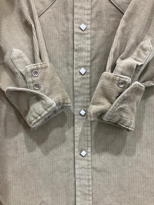 ROCKMOUNT（ロックマウント）ROCKMOUNT (ロックマウント)  コーデュロイウエスタン シャツ ベージュ サイズ:16.5-33の古着・服飾アイテム