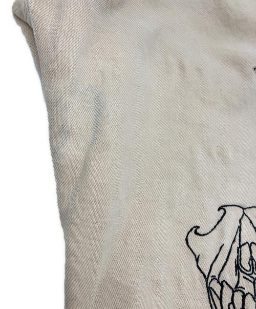 DIESEL（ディーゼル）DIESEL (ディーゼル) 刺繍プリントD-STRUKT デニムパンツ ベージュ サイズ:31の古着・服飾アイテム