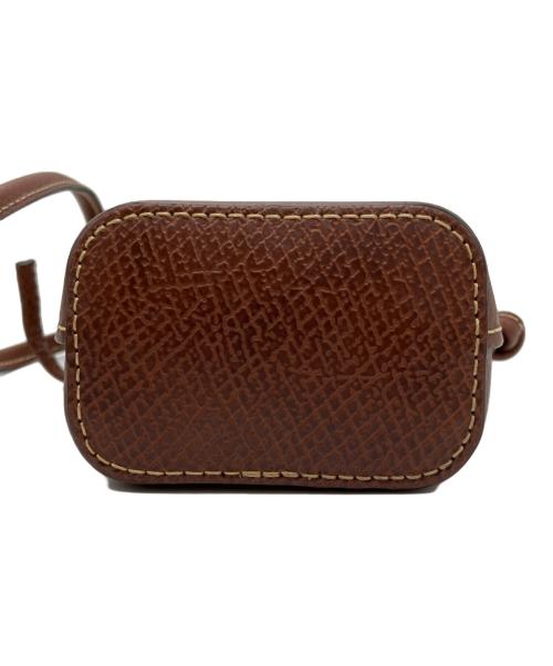 LONGCHAMP（ロンシャン）LONGCHAMP (ロンシャン) エピュレ スマートフォンケース（フラップ付き） ブラウンの古着・服飾アイテム