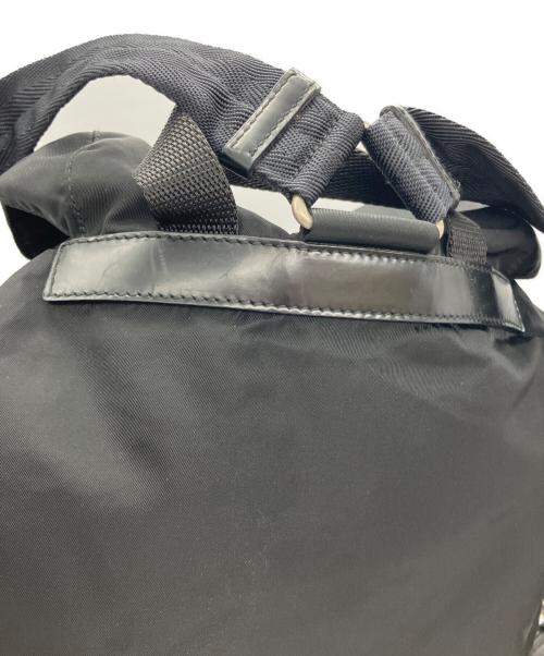 PRADA（プラダ）PRADA (プラダ) ロゴ金具 ナイロン リュック ブラックの古着・服飾アイテム