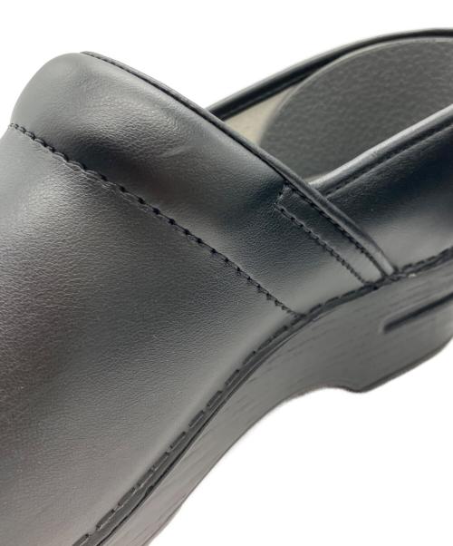 dansko（ダンスコ）Dansko (ダンスコ) プロフェッショナル スリッポン ブラック サイズ:41の古着・服飾アイテム