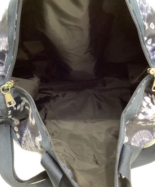 LeSportsac（レスポートサック）LeSportsac (レスポートサック) 絞り和柄ボストンバッグ ネイビーの古着・服飾アイテム